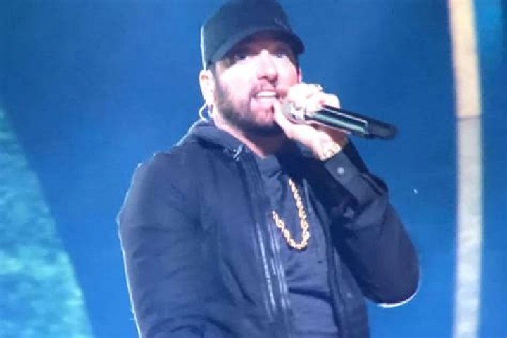 Eminem Surprises Oscar Audience With Performance Of ‘Lose Yourself’ Nearly Two Decades After Winning Best Original Song