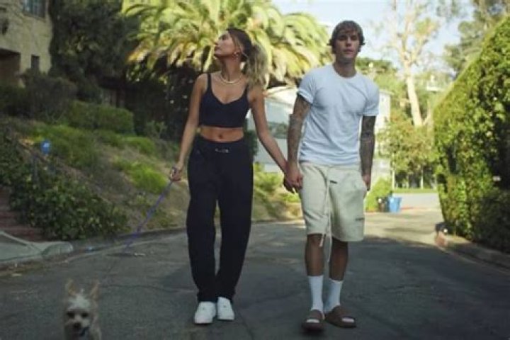 Hailey Baldwin Opens Up About The Reason She Deactivated Her Twitter Account – Video!