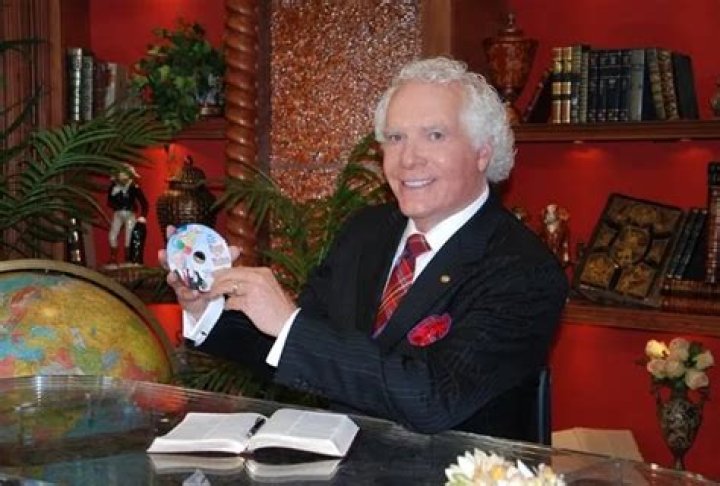 
How Much Money Does Robert Tilton Make? Latest Income Salary
