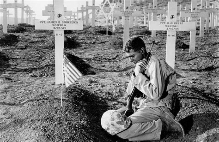 Ira Hayes Biography - Facts, Childhood, Family Life & Achievements