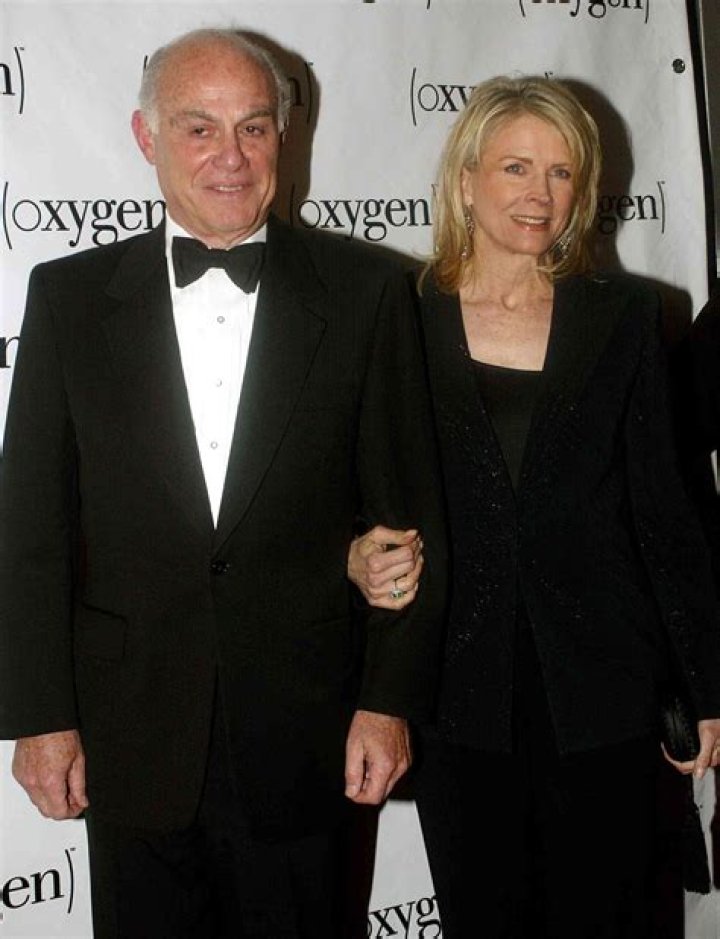 Is Candice Bergen husband ill? – Celebrity