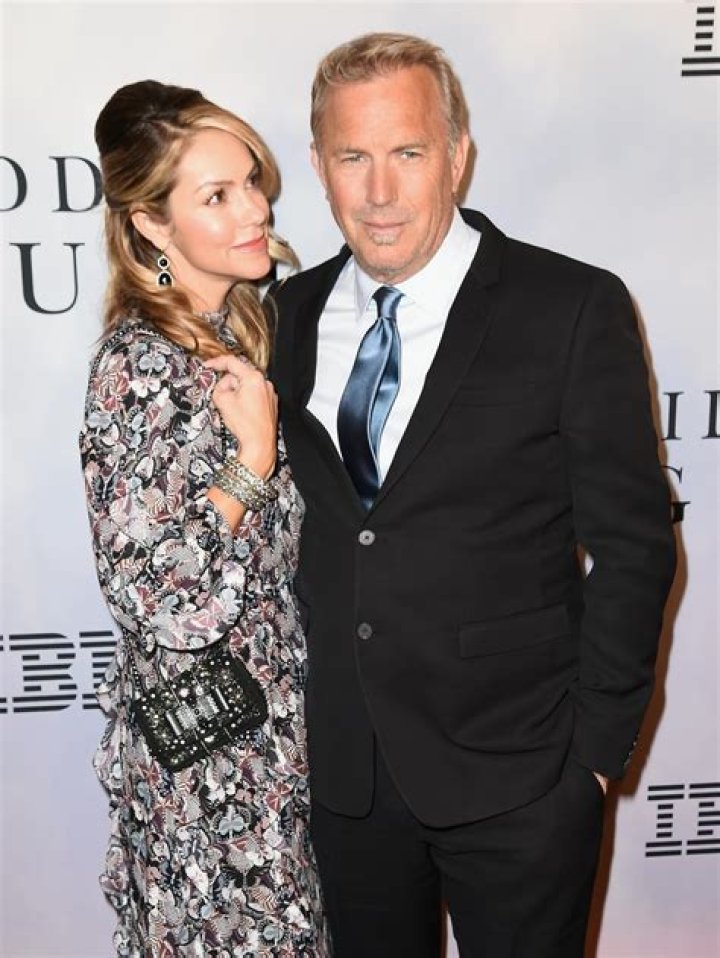 Kevin Costner’s wife files for divorce after 18 years of marriage