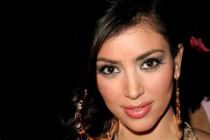 Kim Kardashian Suffers Backlash For Exposing Daughter To Snake – Animal Expert Says It Was A Bad Move