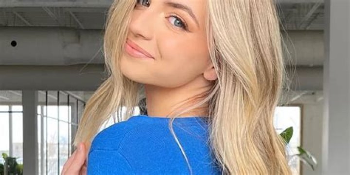 Ludivine Reding in Bathing Suit is "Starting to Look Forward to the Holidays" — Celebwell