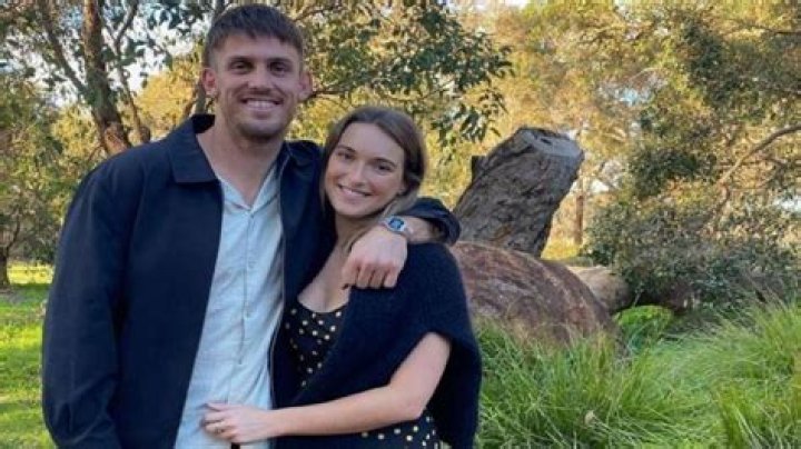Mitchell Marsh wife: Is Mitchell Marsh married?