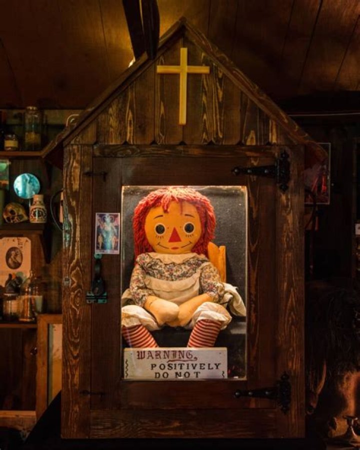 New Annabelle Images Highlight The Demonic Doll