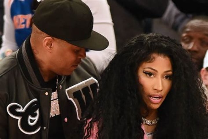 Nicki Minaj And Kenneth Petty’s Fans Defend The Couple From Haters Claiming That She Bought The Wedding Rings