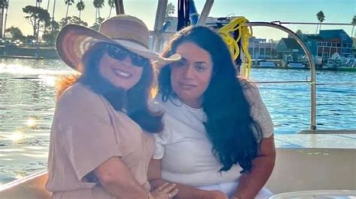 Obituary | Vanessa Kaimimoku and Kayla Kaimimoku-Diaz Die in Downey Condo Fire