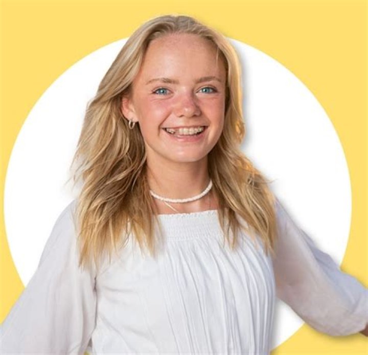 Wot Dennis (Christian Dennis) – Bio, Facts, Family Life of YouTuber