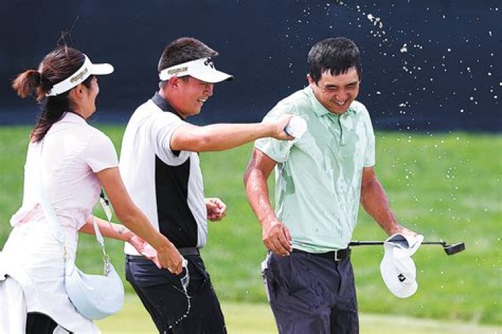 Yuan Yechun family, wife, children, parents, siblings